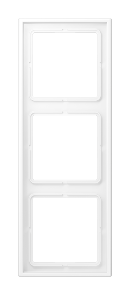 LS990 Рамка 3-ная, цвет Матовый белый